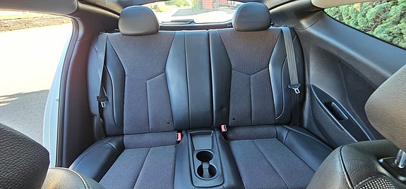 Hyundai Veloster 14 of 19