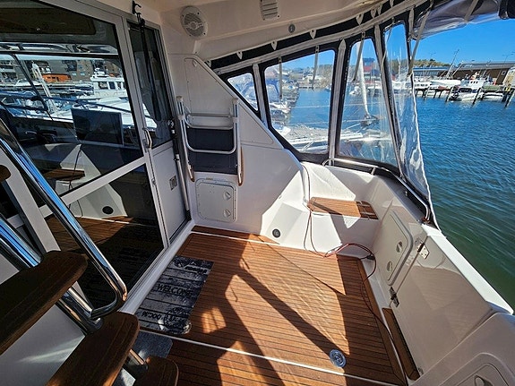 Viksund 360 ST Cruz - 2 x VP KAD 300 7 of 17