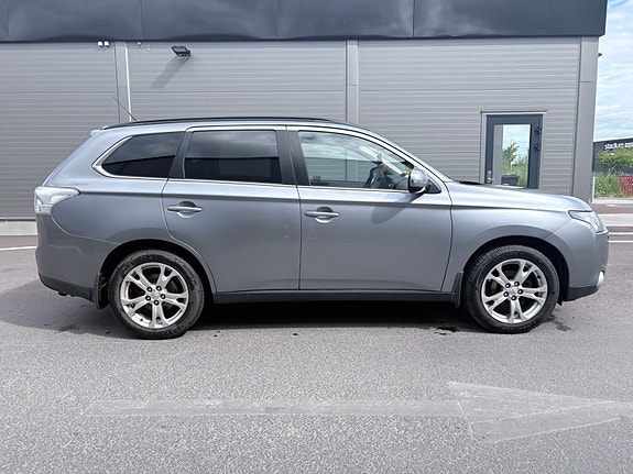 Mitsubishi Outlander 7 of 21