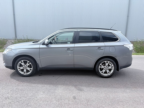 Mitsubishi Outlander 8 of 21