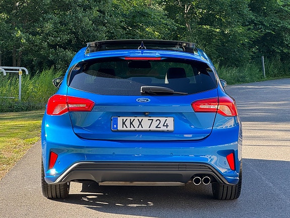 Ford Focus 14 of 30
