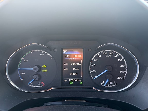 Toyota Yaris 15 of 16