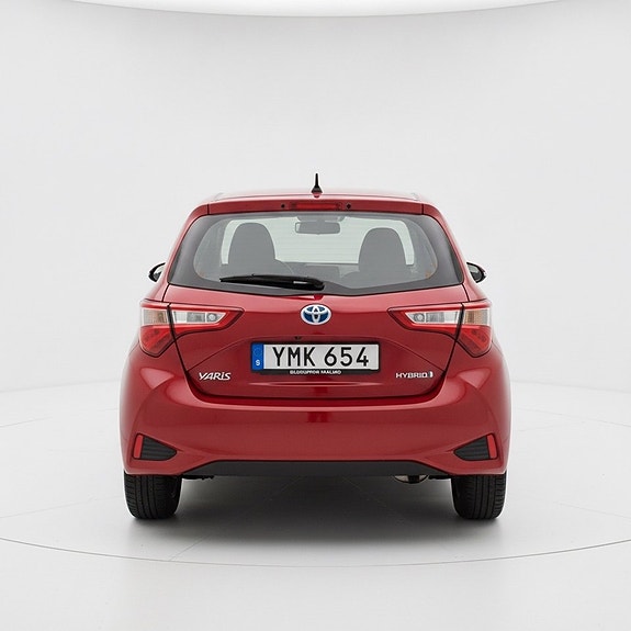 Toyota Yaris 6 of 16