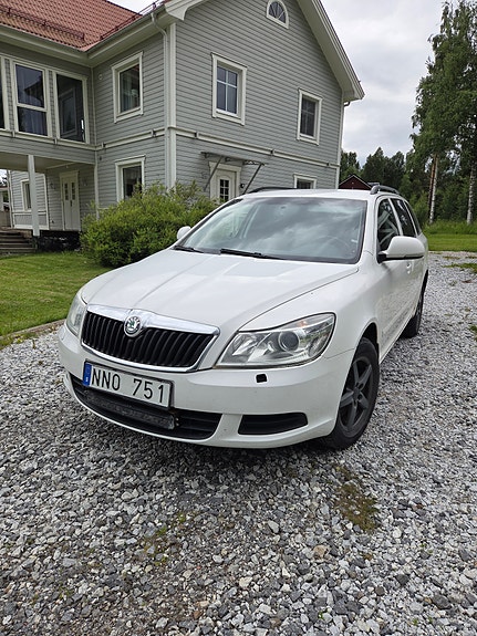 Skoda Octavia 6 of 8