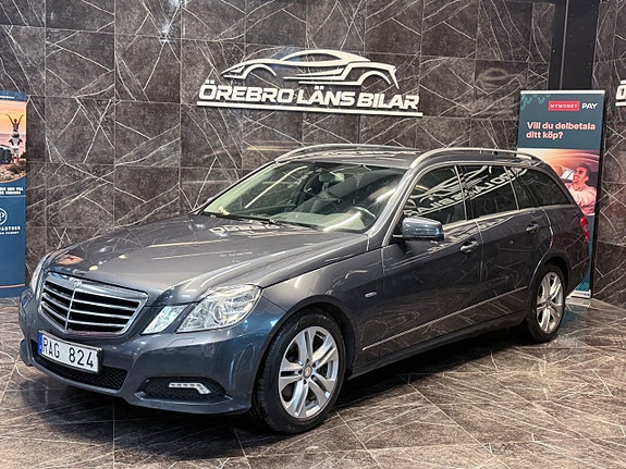 Mercedes-Benz E200 3 of 5
