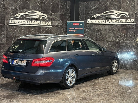 Mercedes-Benz E200 8 of 21