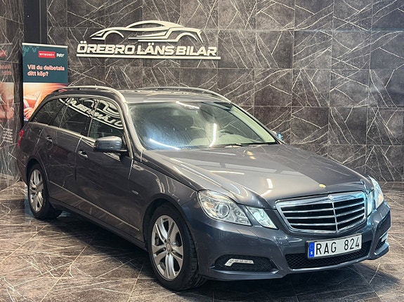 Mercedes-Benz E200 4 of 5