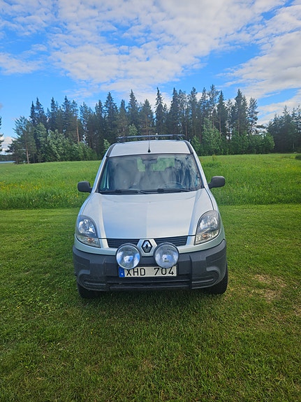 Renault Kangoo Express 2 of 3