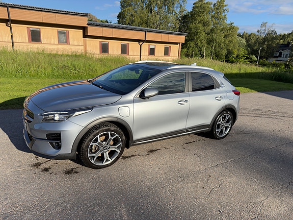 Kia XCeed 2 of 7