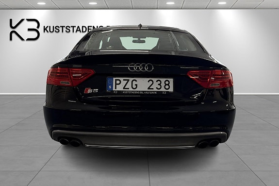 Audi S5 4 of 5
