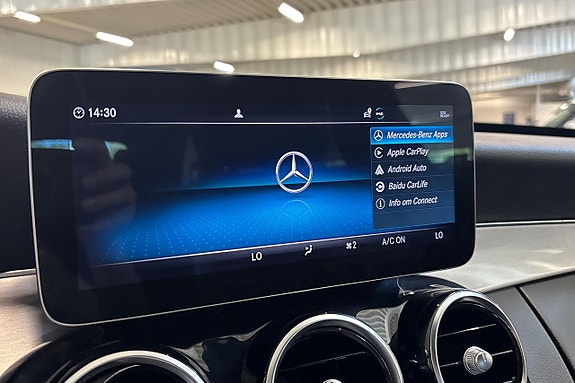 Mercedes-Benz C300 20 of 28