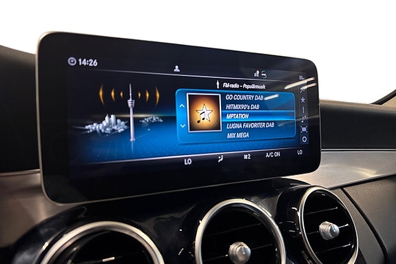 Mercedes-Benz C300 21 of 28