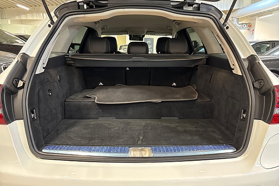 Mercedes-Benz C300 10 of 28