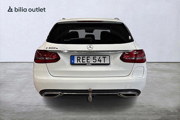 Mercedes-Benz C300 7 of 28