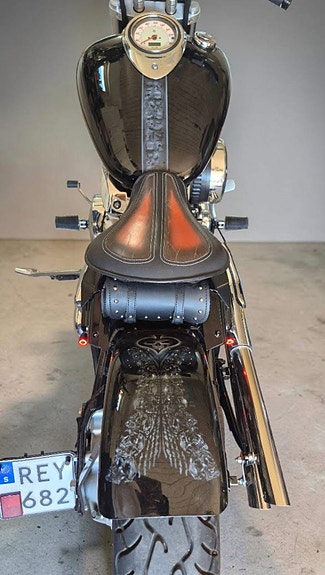 Yamaha XVS1100A 3 of 5