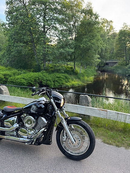 Yamaha XVS1100A 5 of 5