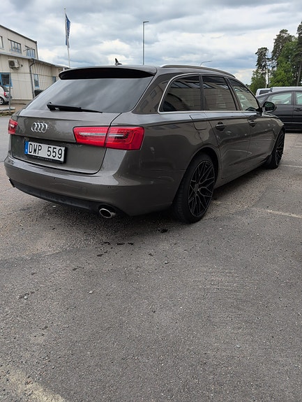 Audi A6 4 of 7