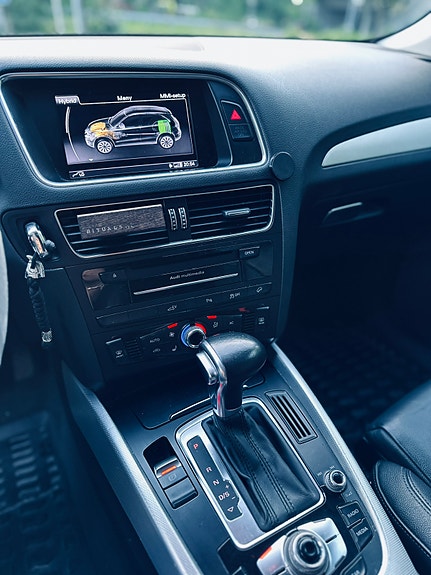 Audi Q5 8 of 19