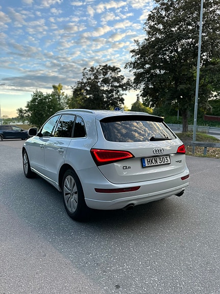 Audi Q5 11 of 19