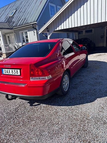Volvo S60 3 of 5