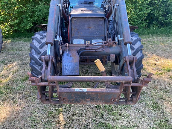 Valtra/Valmet 6200 med lastare och Turbinkoppling 3 of 12