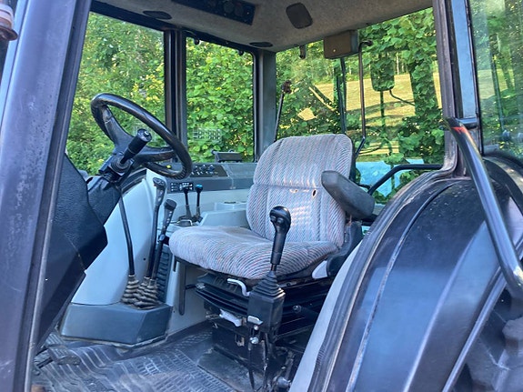 Valtra/Valmet 6200 med lastare och Turbinkoppling 10 of 12
