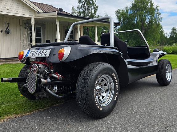 Volkswagen 1600 4 of 5