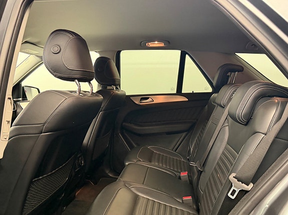 Mercedes-Benz GLE500 e 9 of 16