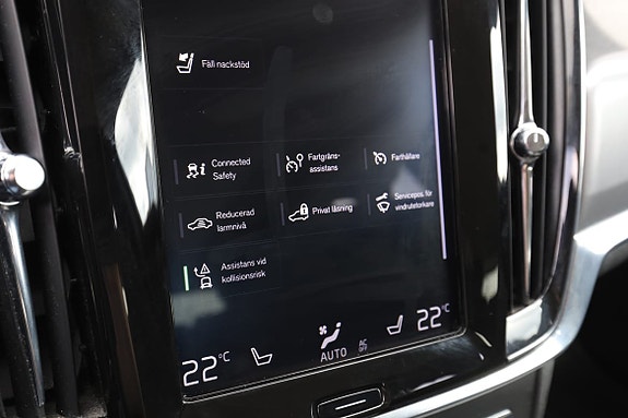 Volvo V90 24 of 30