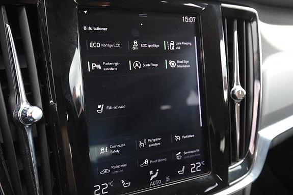 Volvo V90 23 of 30