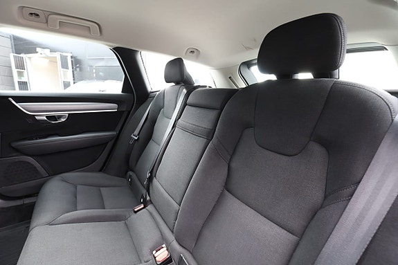 Volvo V90 15 of 30