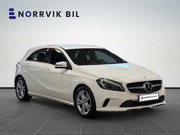 Mercedes-Benz A180 4 of 5