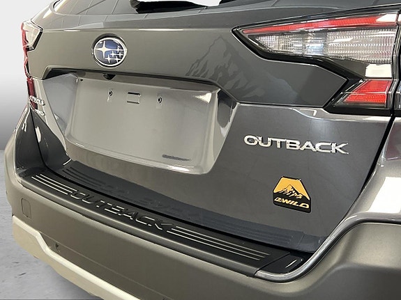 Subaru Outback 12 of 16
