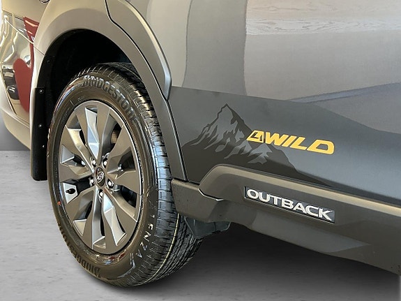 Subaru Outback 13 of 16