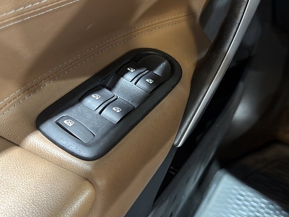 Renault Megane 14 of 21