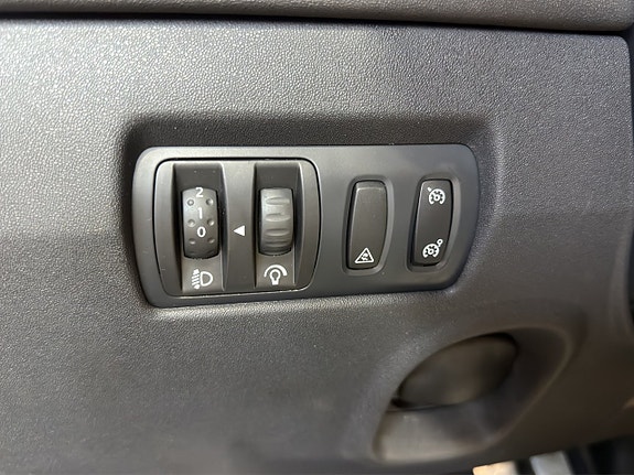 Renault Megane 19 of 21