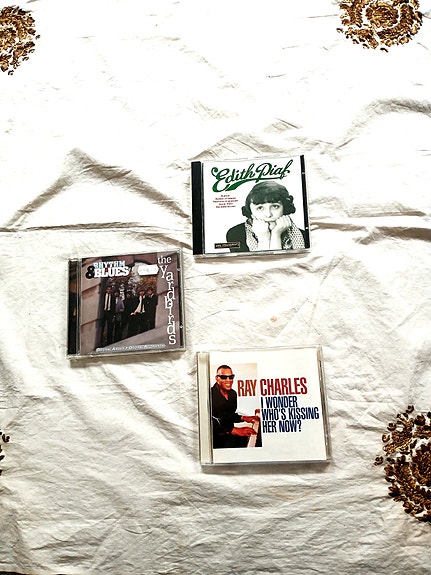 CD-skivor Edith Piaf, The Yardbirds, Ray Charles