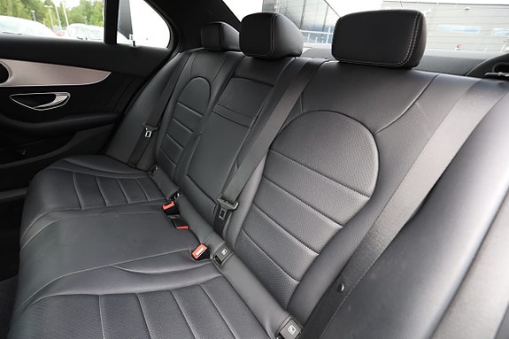 Mercedes-Benz C220 d 15 of 30