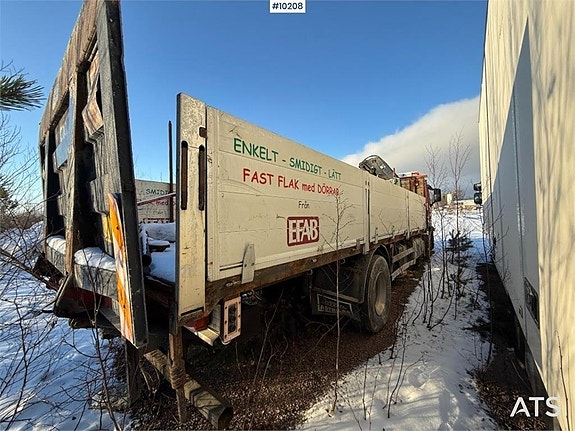 Volvo FM9 4X2 Flakbil med bakgavellyft (80,000:- ex moms) 6 of 24