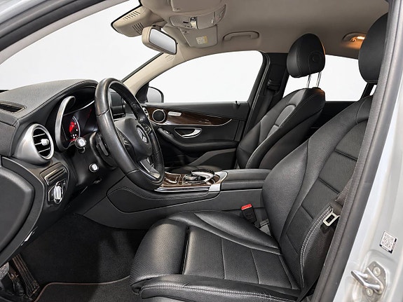 Mercedes-Benz GLC 220 d 10 of 27