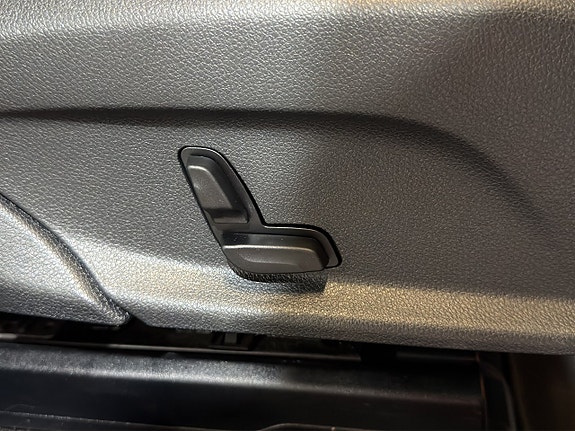 Mercedes-Benz GLC220 d 27 of 27