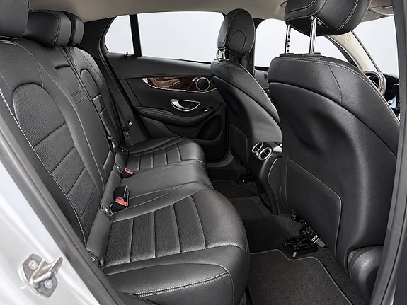 Mercedes-Benz GLC 220 d 21 of 27