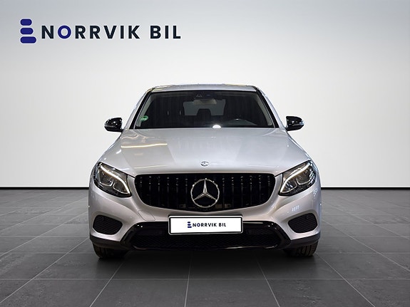 Mercedes-Benz GLC220 d 2 of 5