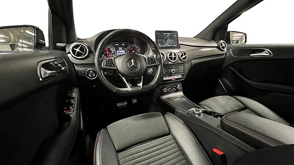 Mercedes-Benz B200 d 8 of 24