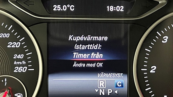 Mercedes-Benz B200 d 22 of 24