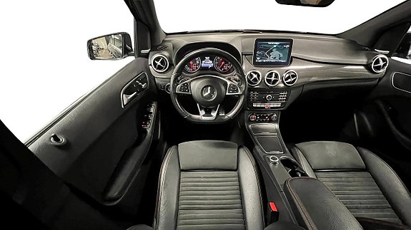 Mercedes-Benz B200 d 7 of 24