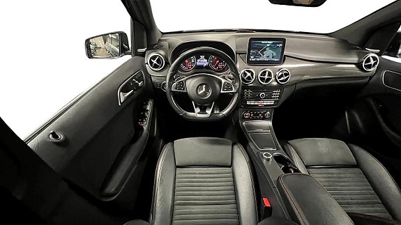 Mercedes-Benz B200 d 7 of 24