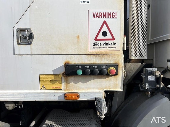 MERCEDES BENZ Econic Sopbil med baklastare (195,000:- ex mom 17 of 24