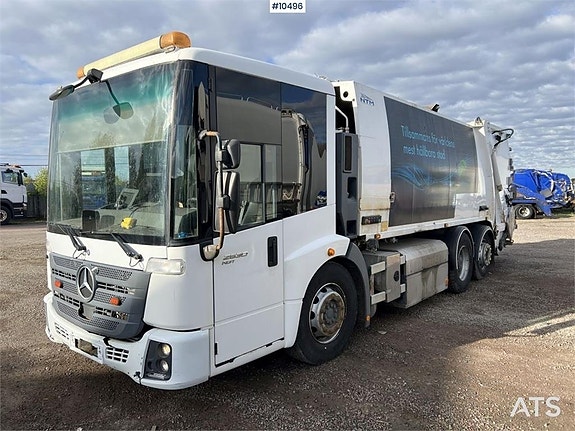 MERCEDES BENZ Econic Sopbil med baklastare (195,000:- ex mom 14 of 24