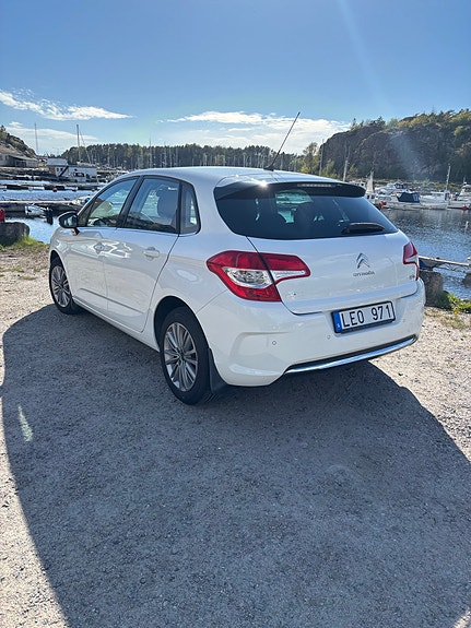 Citroen C4 2 of 4